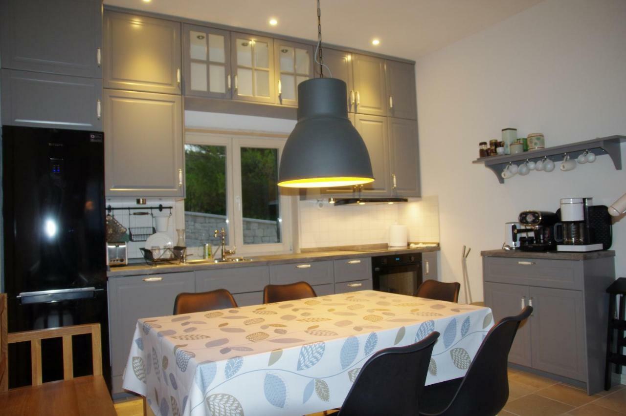 Holiday Home Nevista Sumartin Exterior photo